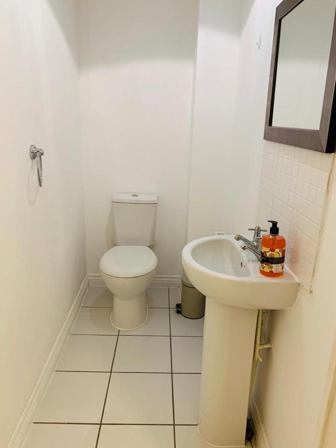 노샘프턴 Turners Gardens 빌라 외부 사진